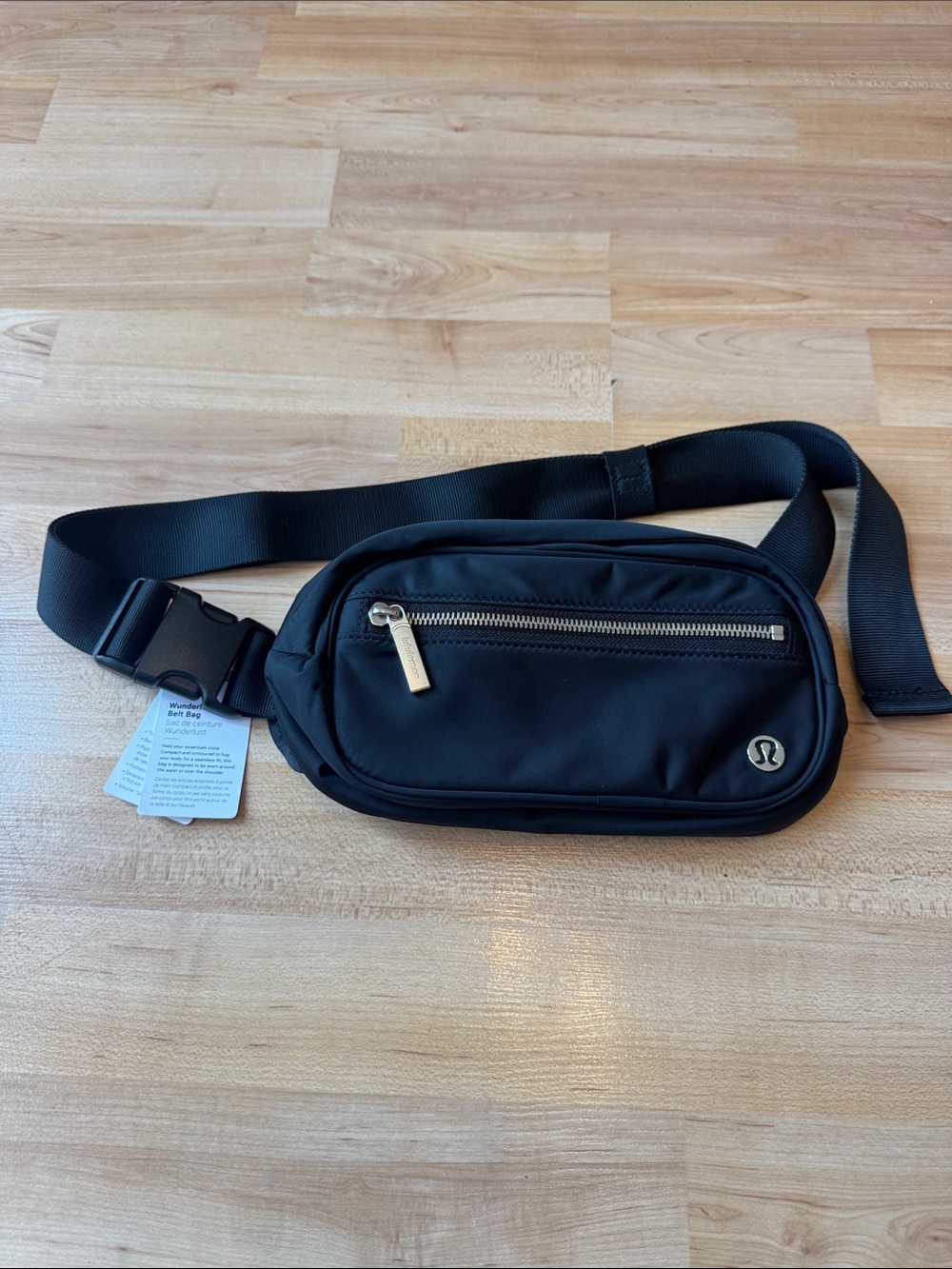 NWT lululemon athletica wanderlust belt bag